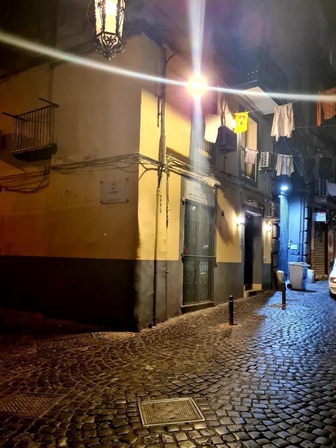 Amore Napoletano Naples Exterior photo