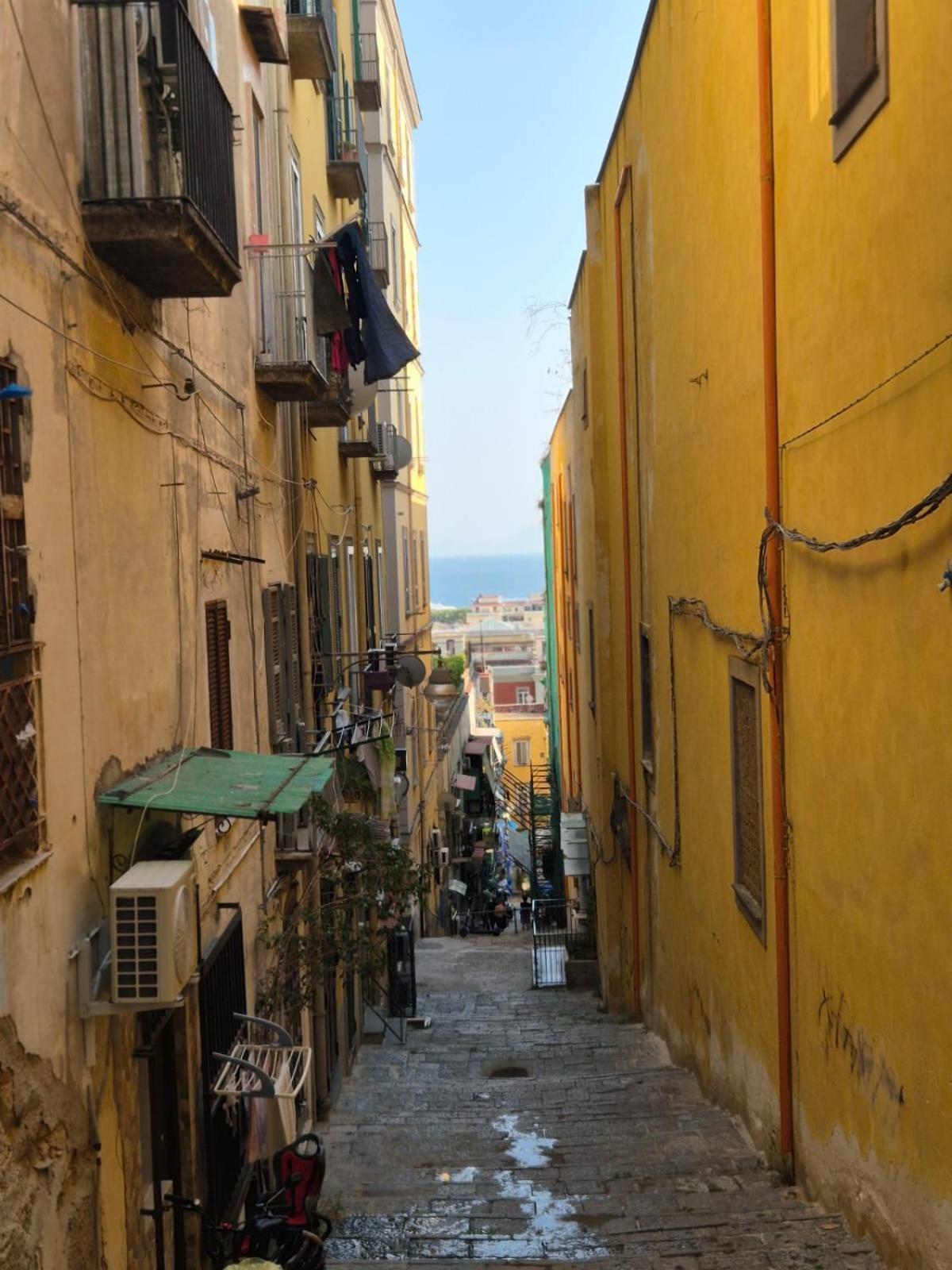 Amore Napoletano Naples Exterior photo
